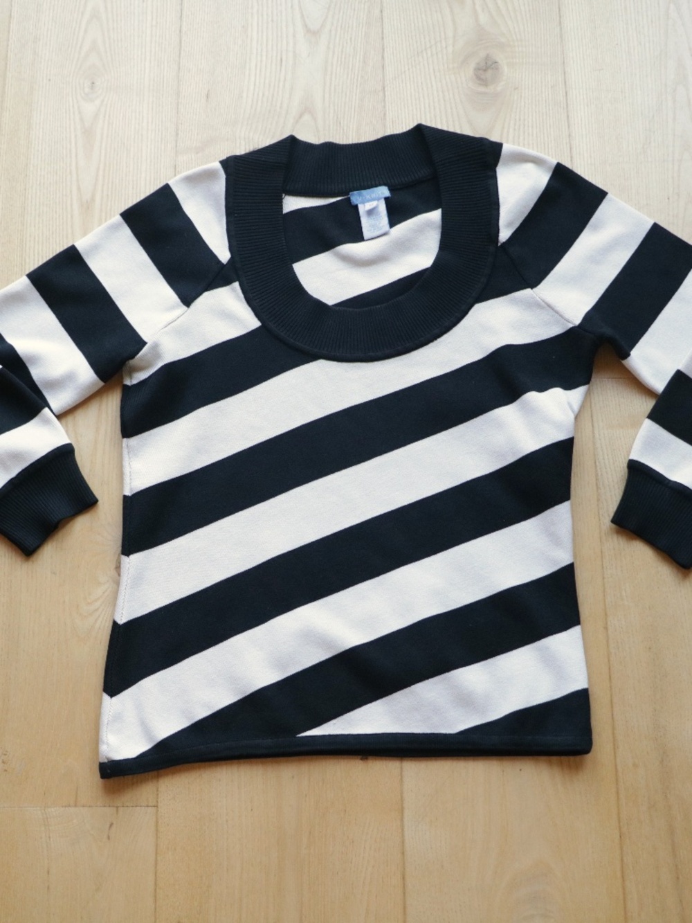 Vintage 00s silk knit top